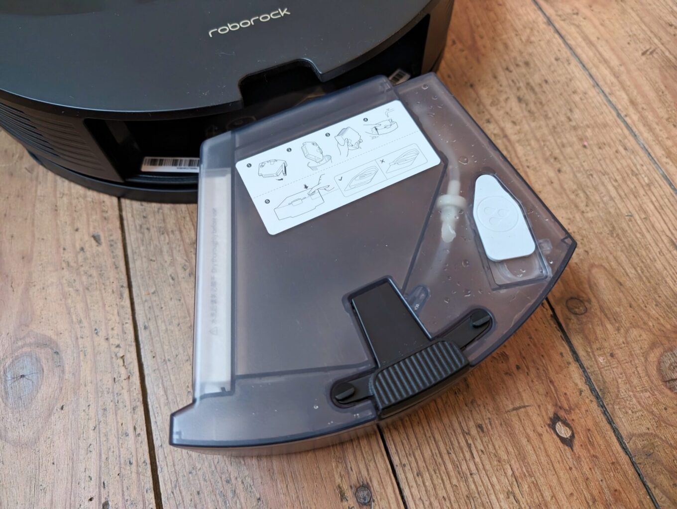 Test Roborock Q8 Max+ un aspirateur robot efficace et polyvalent — free download