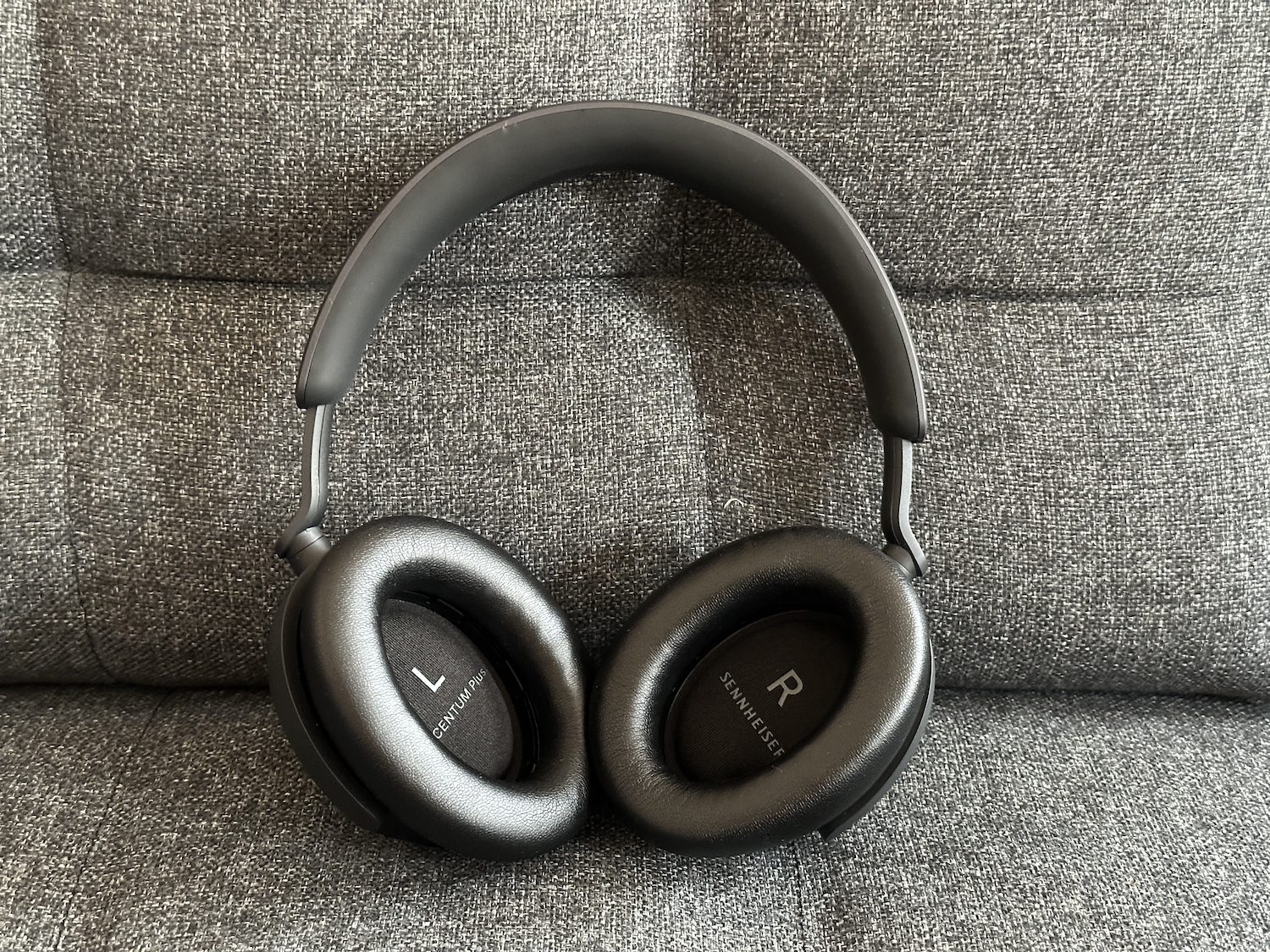 Sennheiser Accentum Plus 4