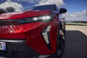 Renault Scénic E Tech Electric Iconic Rouge Flamme Copie 5