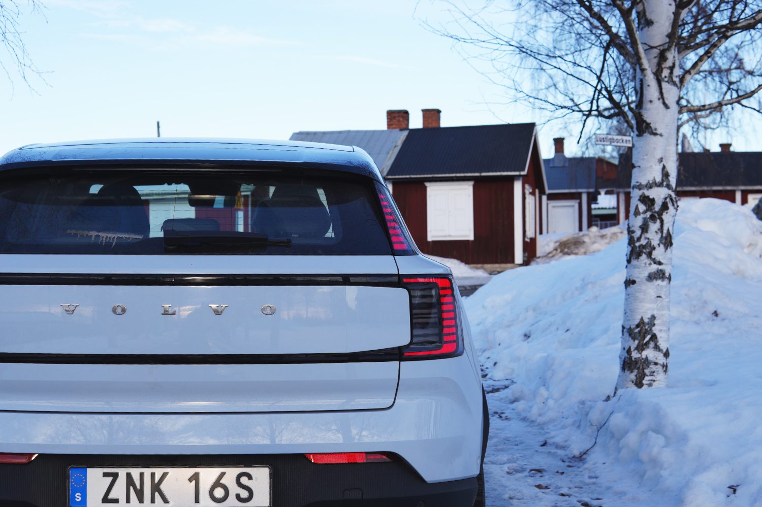 Volvo Ex30 Hiver Arriere