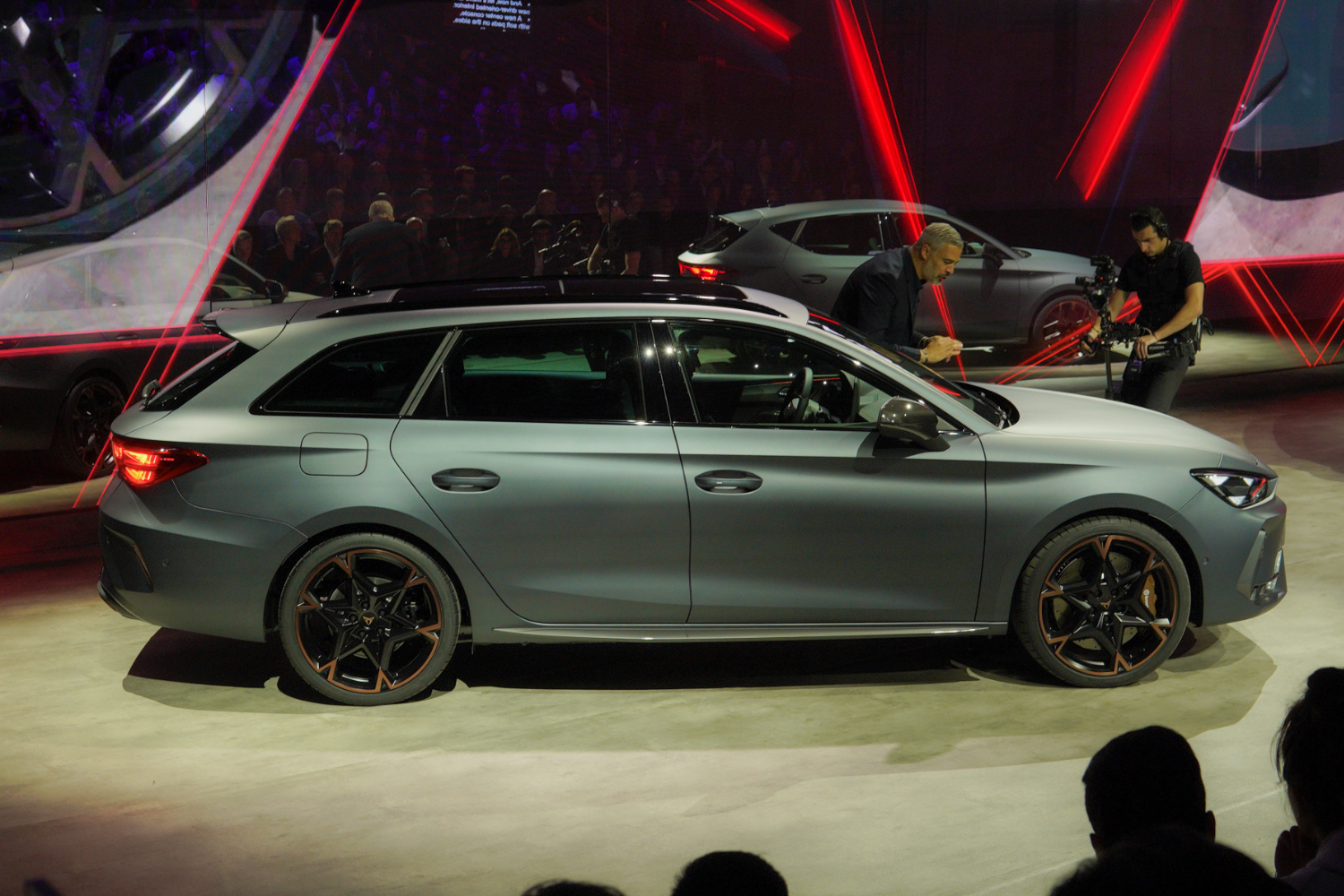 Cupra Leon Break 2024 Presentation