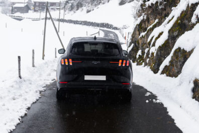 Voiture Electrique Pompe A Chaleur Froid