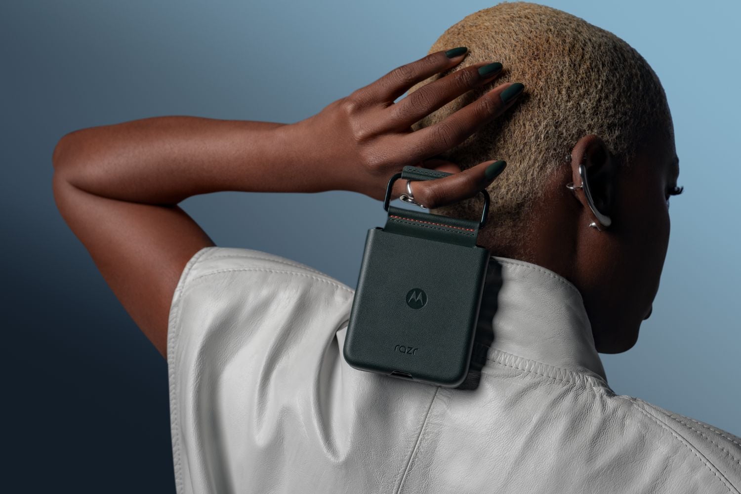Razr 90 Ultra Alcantara