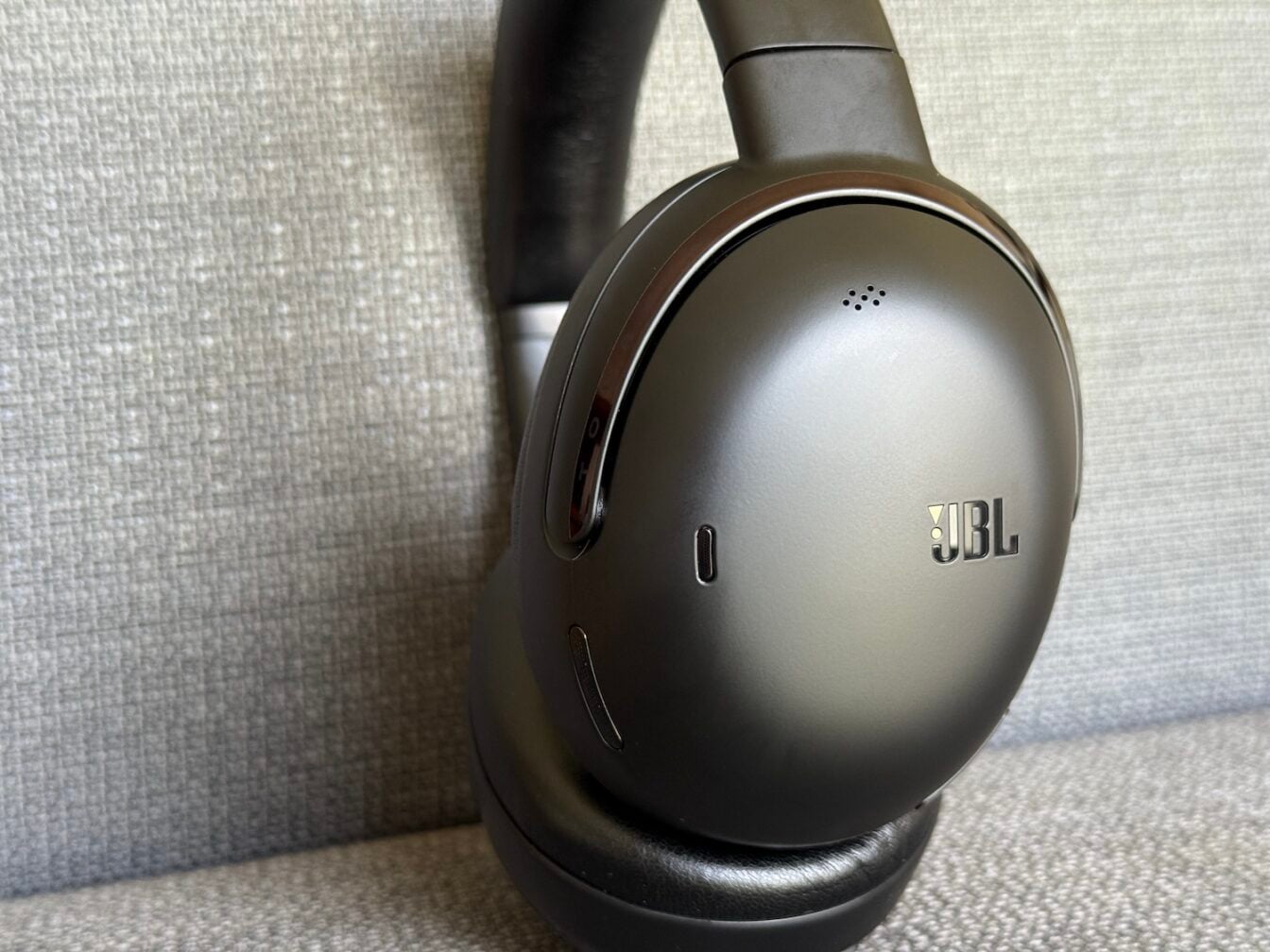 Test JBL Tour One M3 : notre avis sur le casque haut de gamme
