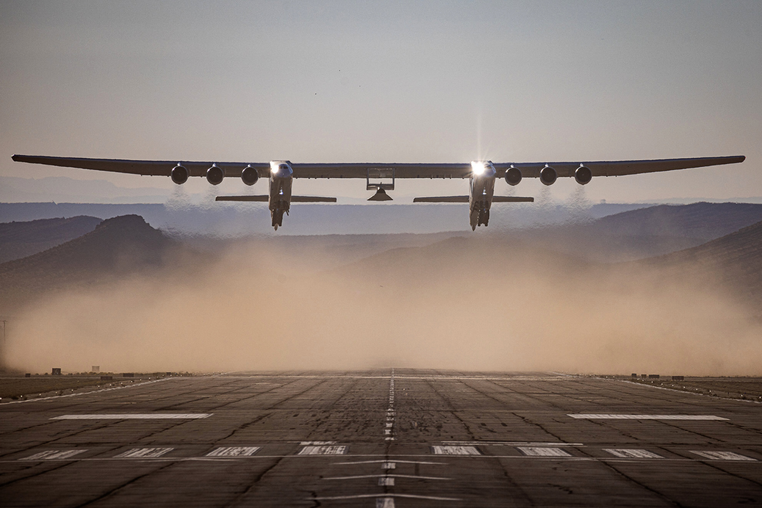Stratolaunch Avion Plus Grand Monde