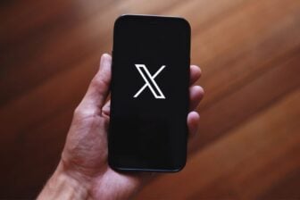 X Twitter Logo Smartphone