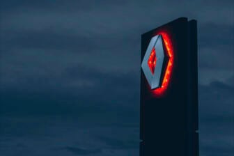 Renault Drones Ukraine Economie Guerre