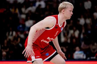 Basketteur Russe Pirate France