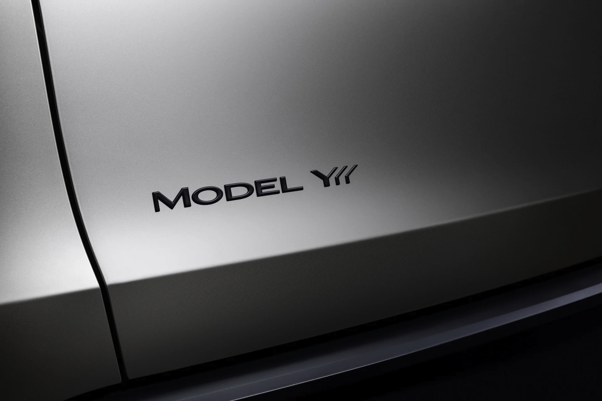 Tesla Model Y L 2025