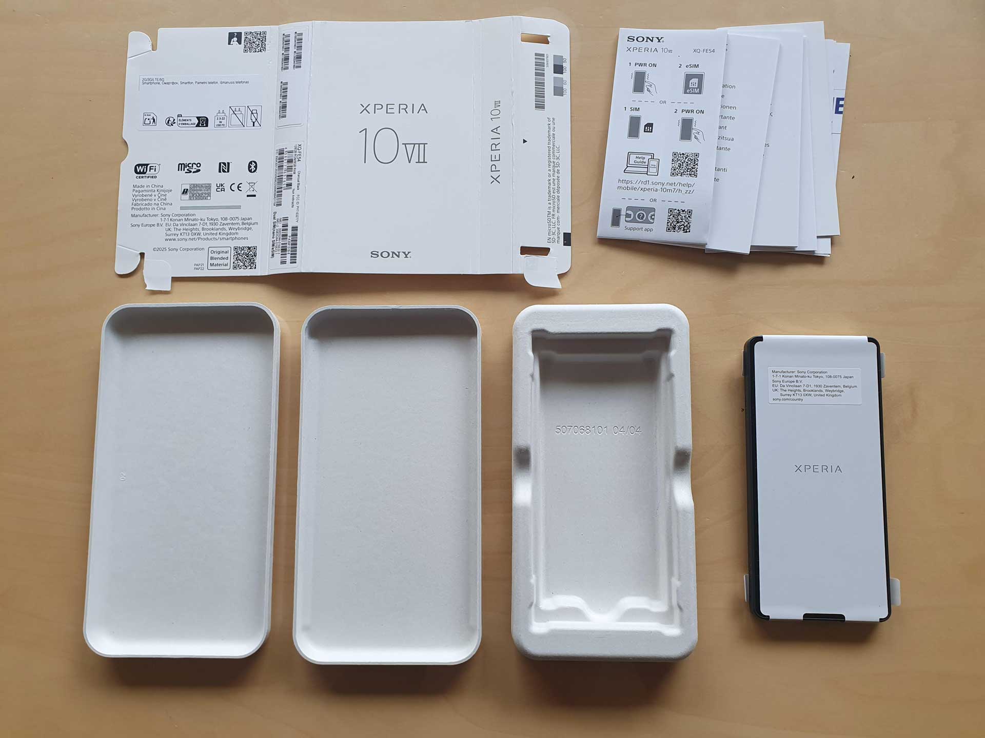 Sony Xperia 10 Vii Packaging