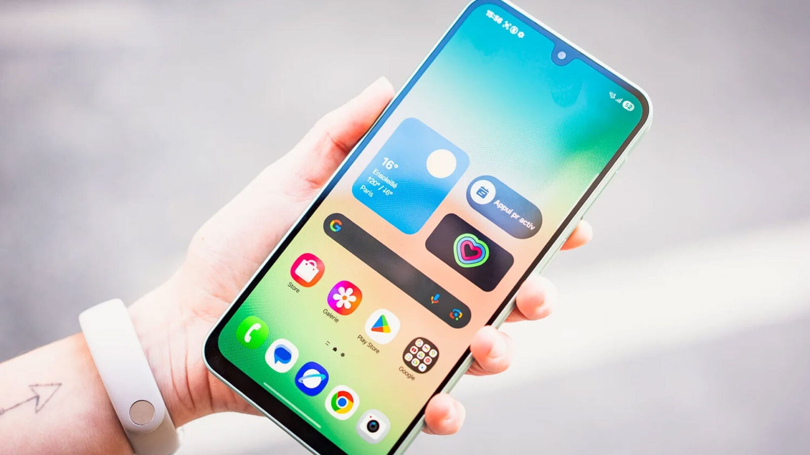 Samsung nihayet bu sinir bozucu karanlık mod kusurunu düzeltecek