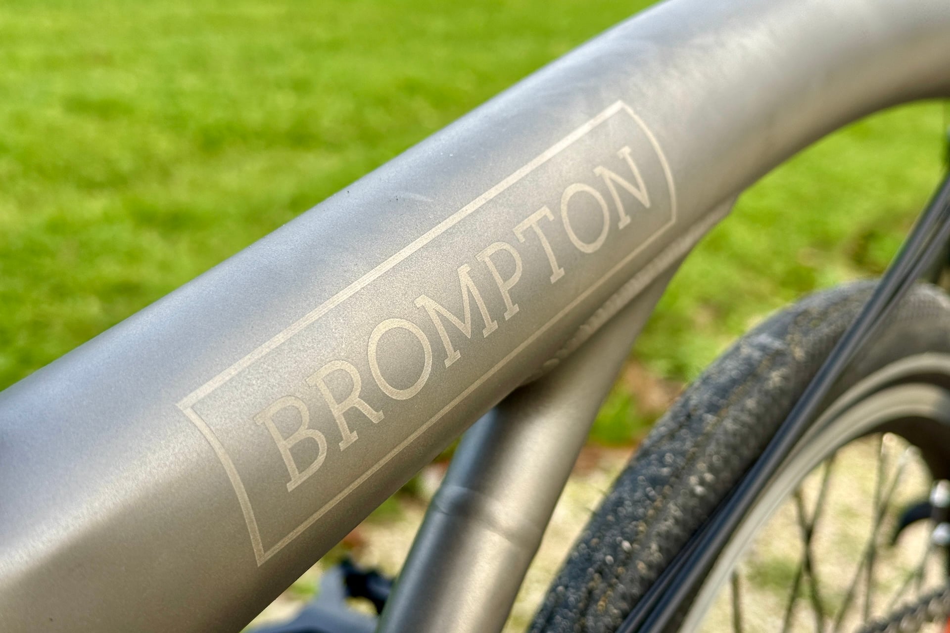 Brompton Electric T Line 24