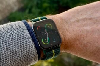 Motorola Moto Watch Fit 10