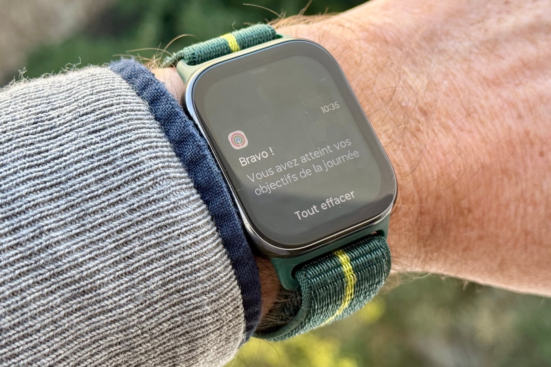 Motorola Moto Watch Fit 12