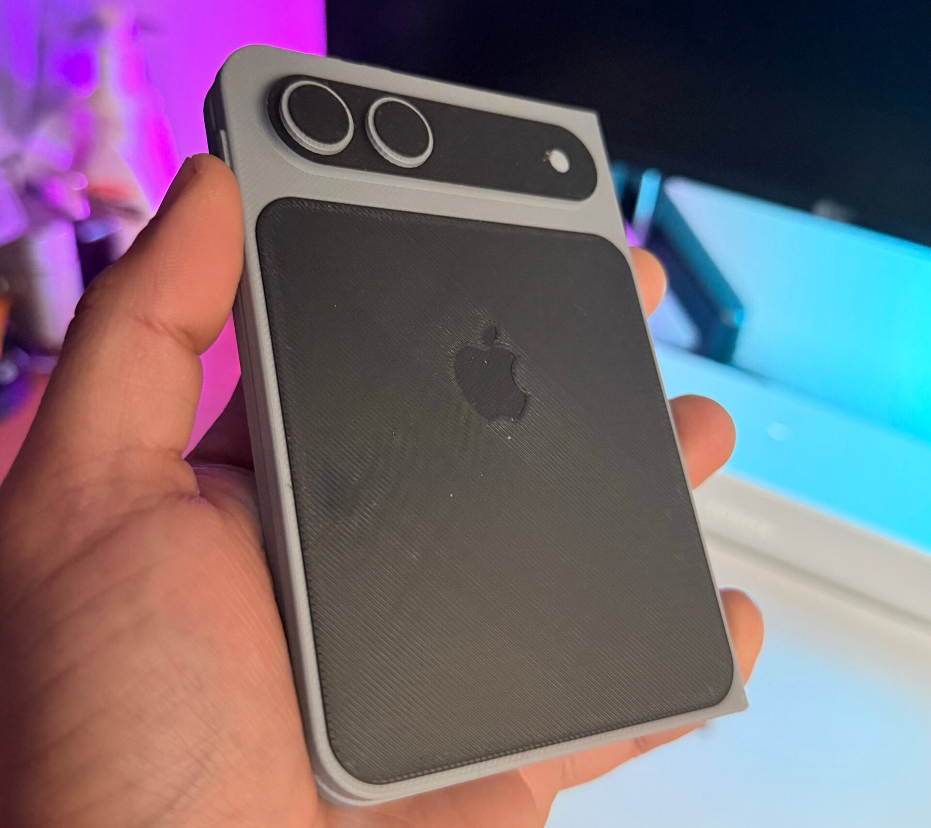 iPhone Fold Impression 3d 2