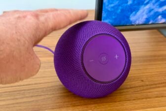 Amazon Echo Dot Max 8