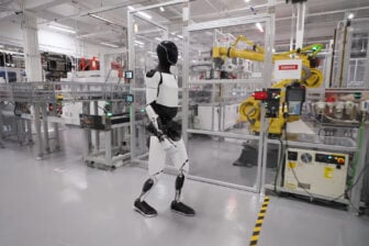 Tesla Optimus Usine