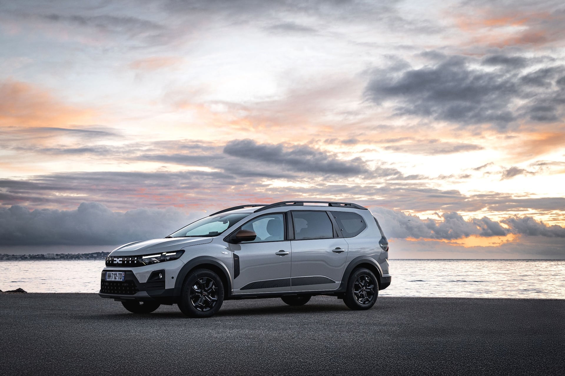 Daciajogger Statique©adriencortesi 2