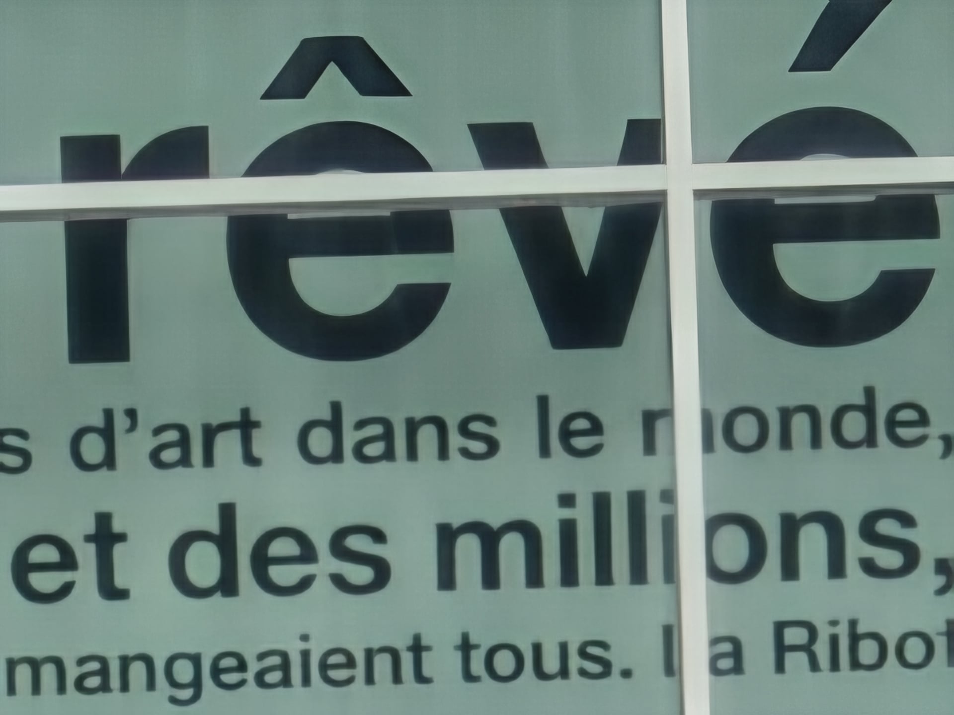 Motorola Signature Zoom 100x Jour