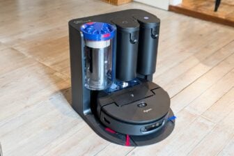 Test Dyson Spot Scrub Ai Avis Base Aspirateur