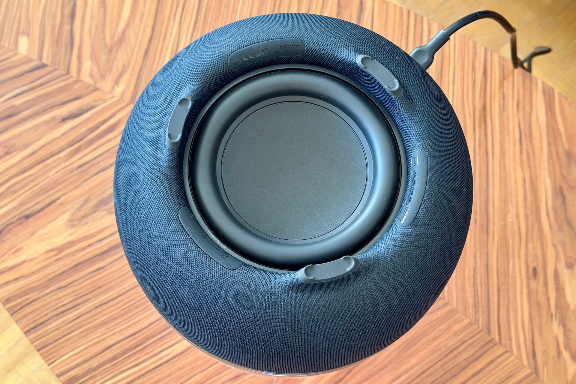 Harman Kardon Aura Studio 5 Wi Fi 10