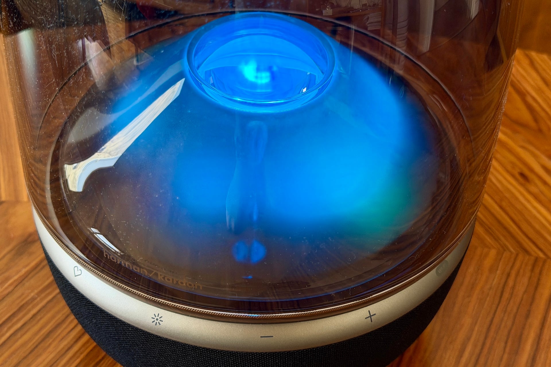 Harman Kardon Aura Studio 5 Wi Fi 11