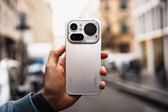 Nothing (4a) Pro (2)