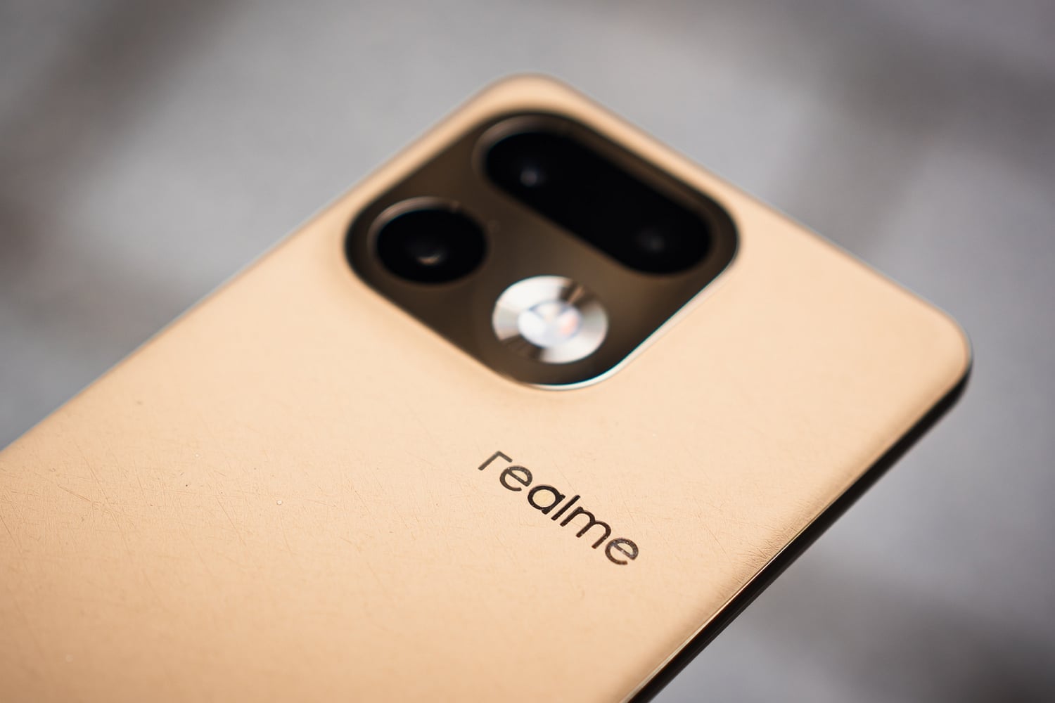 Realme 16 Pro+ (2)