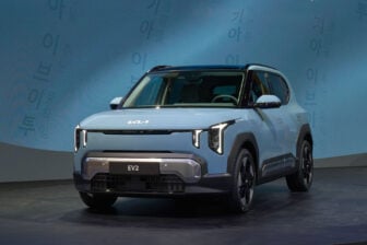 Kia Ev2 Frost Blue Motorshow Static 4
