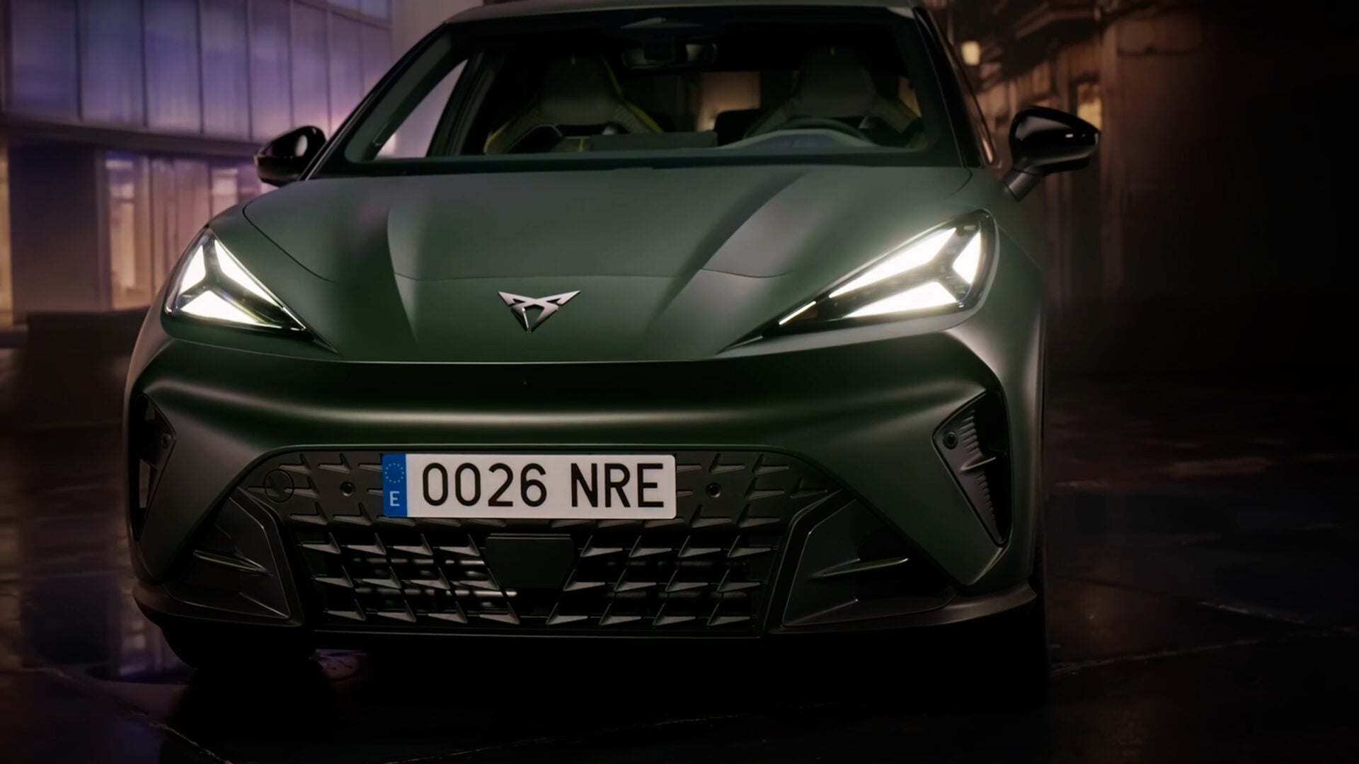 Le look sportif de la Cupra Raval