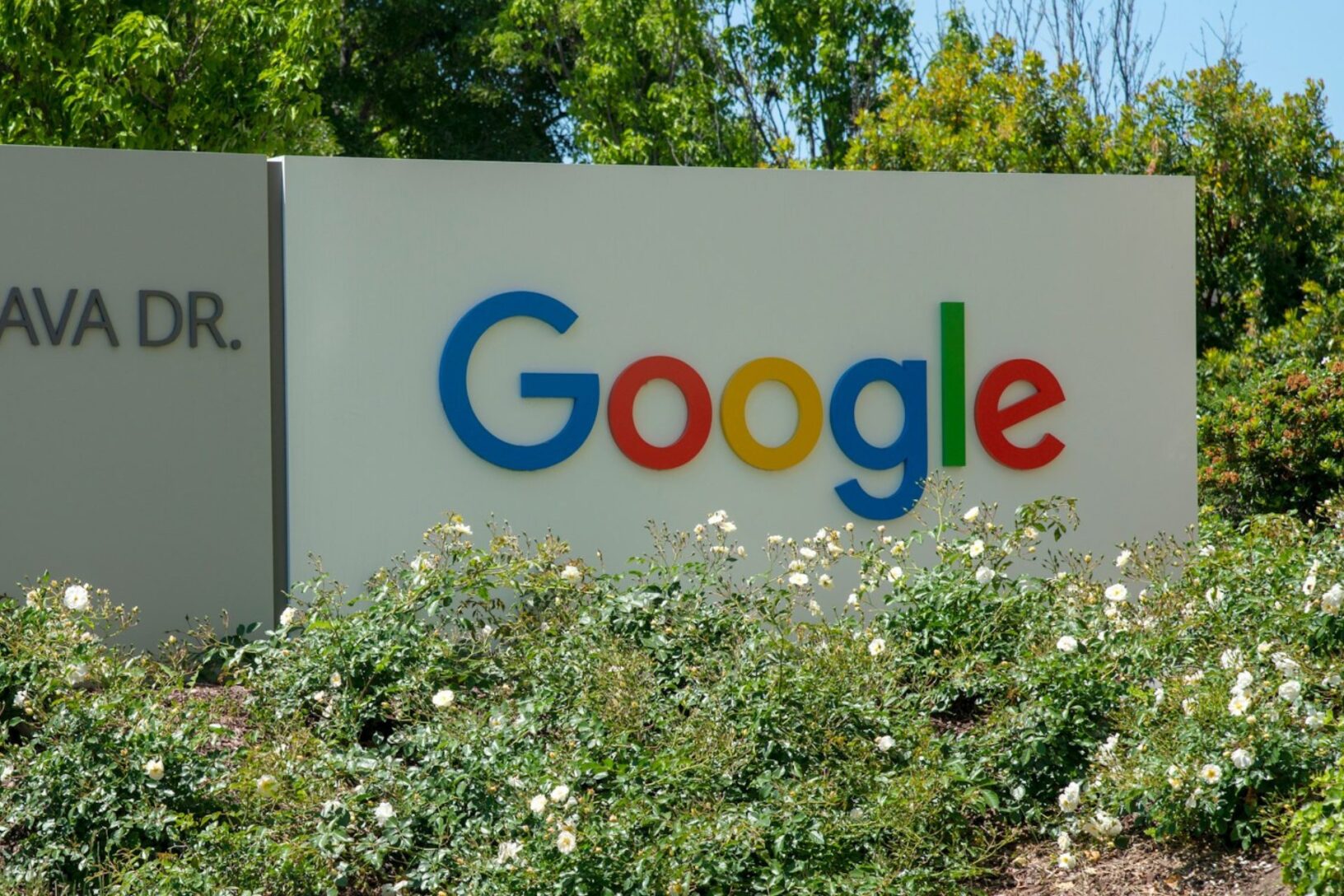 Pour financer l'IA, Google fait quelque chose de jamais vu depuis 2004