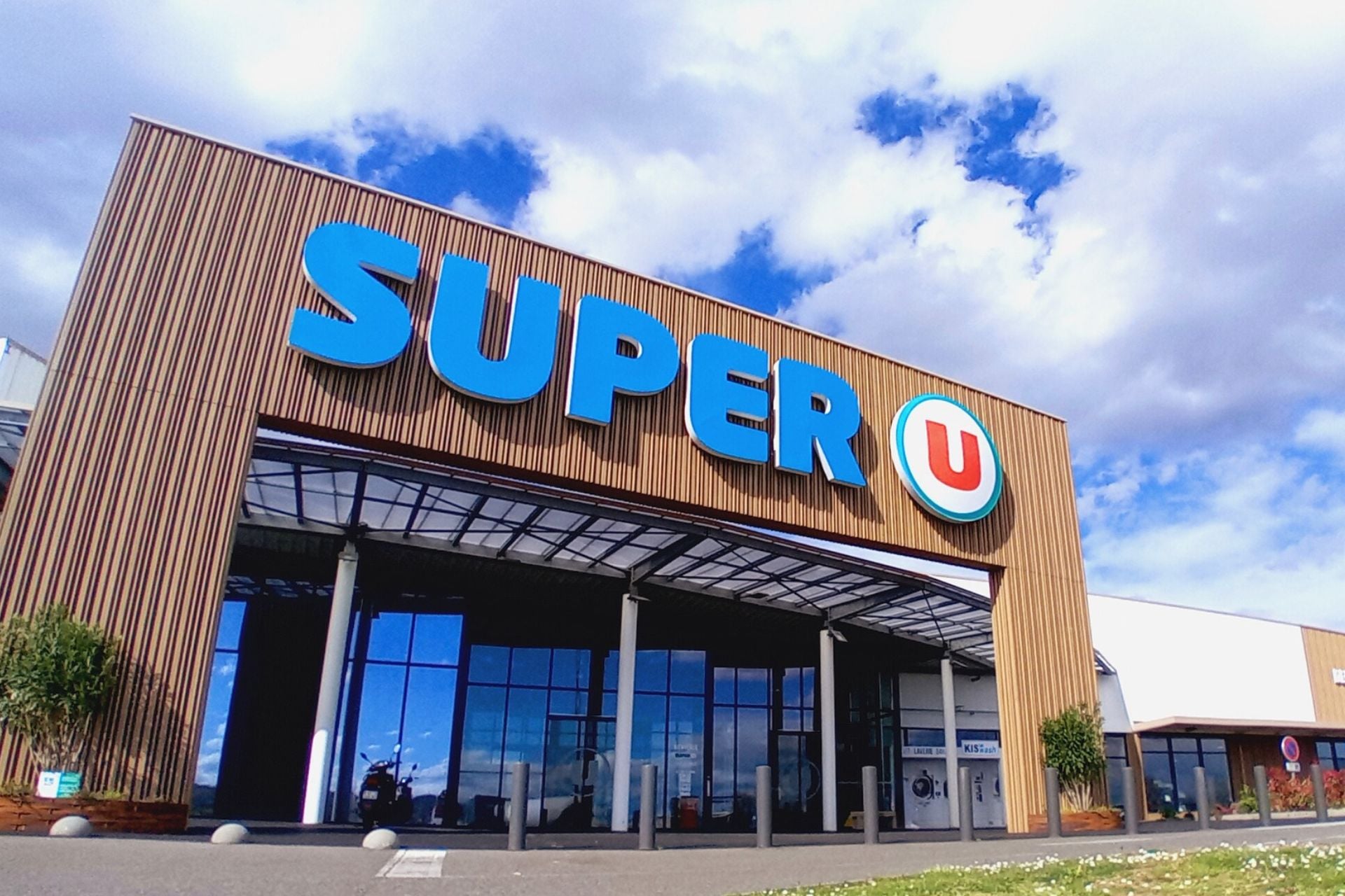 Super U Enseigne Cooperative Fuite Donne�es