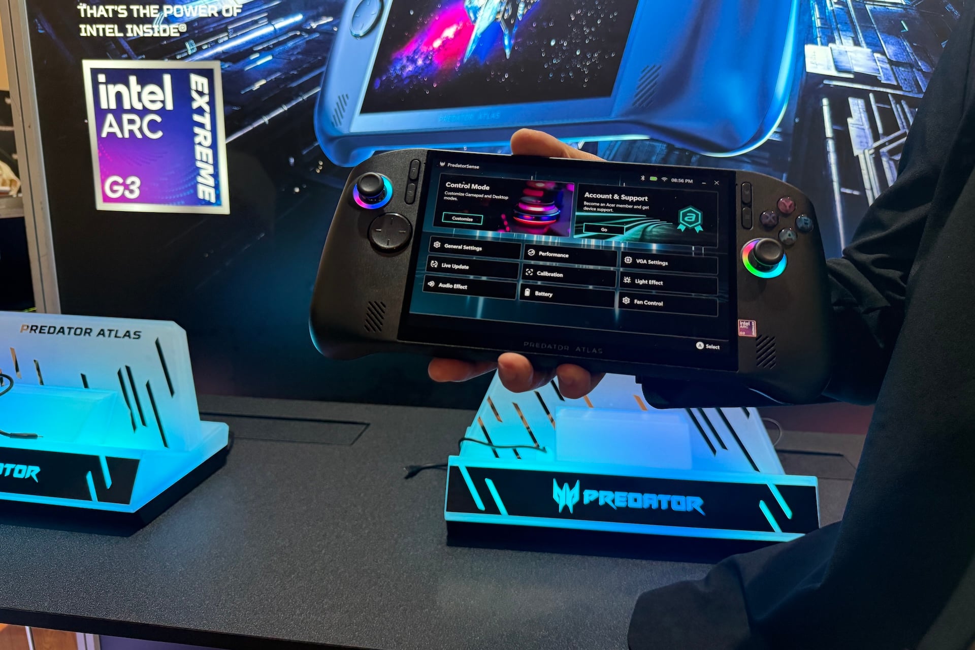 Acer Predator Atlas 8 2