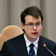 Christopher Olah, Vatican