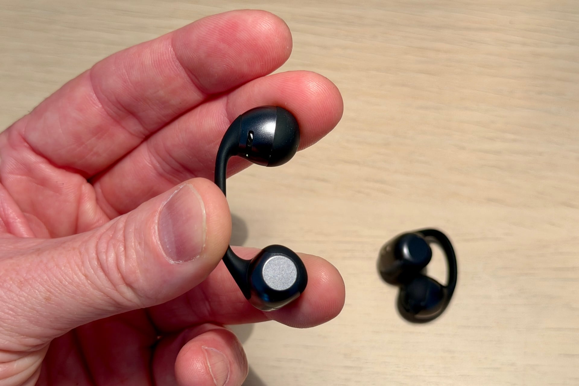 Shokz Opendots 2 00012