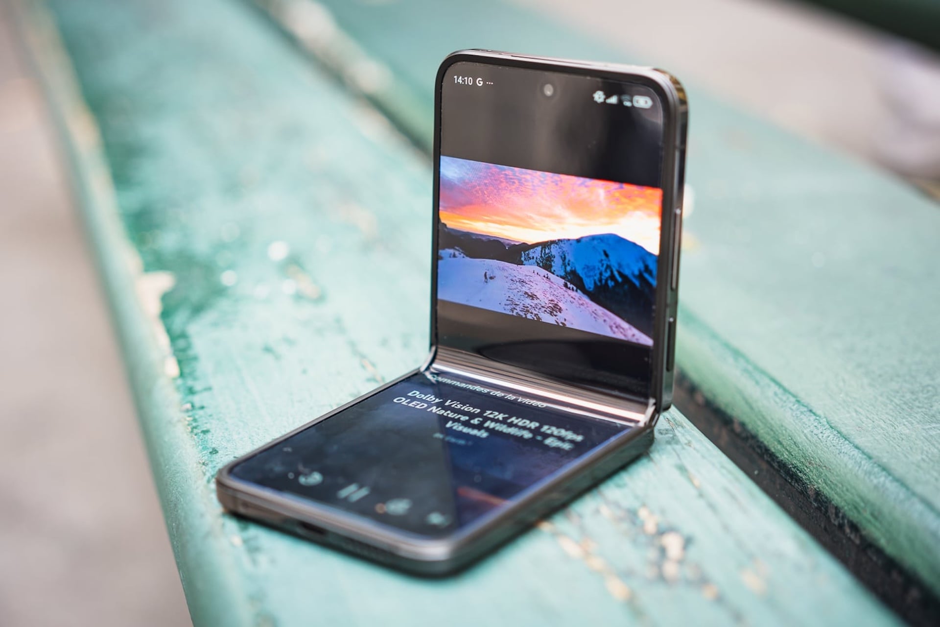 Xiaomi Mix Flip