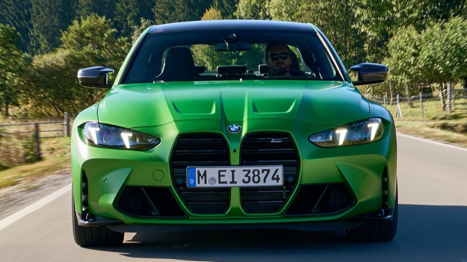 BMW, efsanevi M3'ü kınıyor ancak elektrikli versiyonu 1.000 bg'ye yaklaşacak