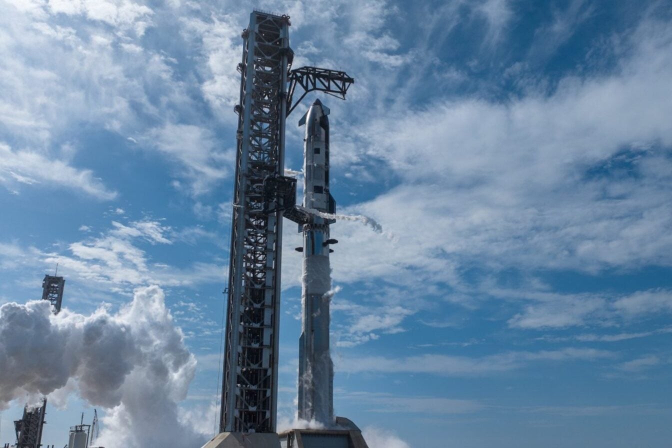 Pourquoi SpaceX a stoppé le décollage de la fusée Starship V3 au dernier moment
