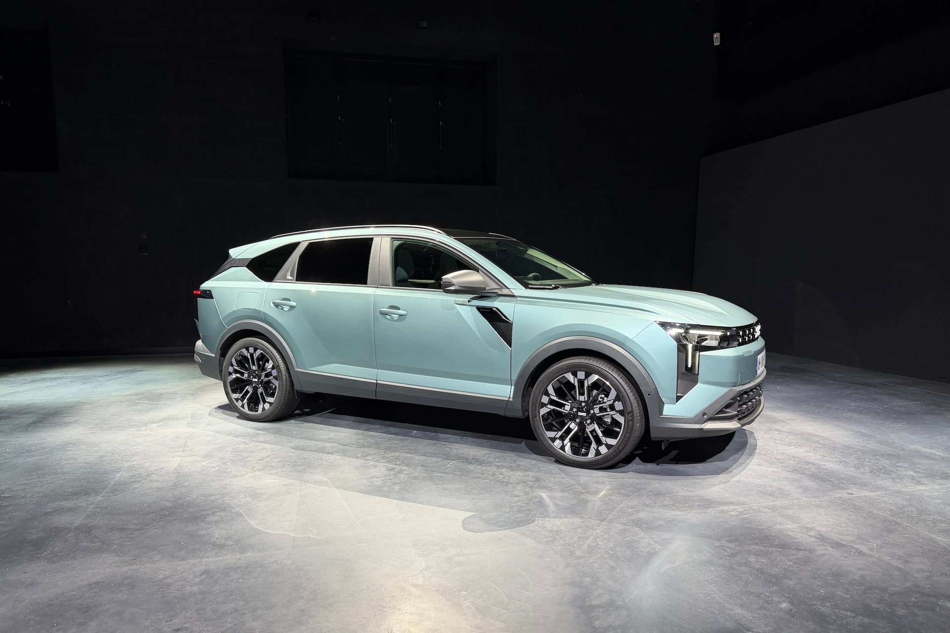 Dacia Striker 13