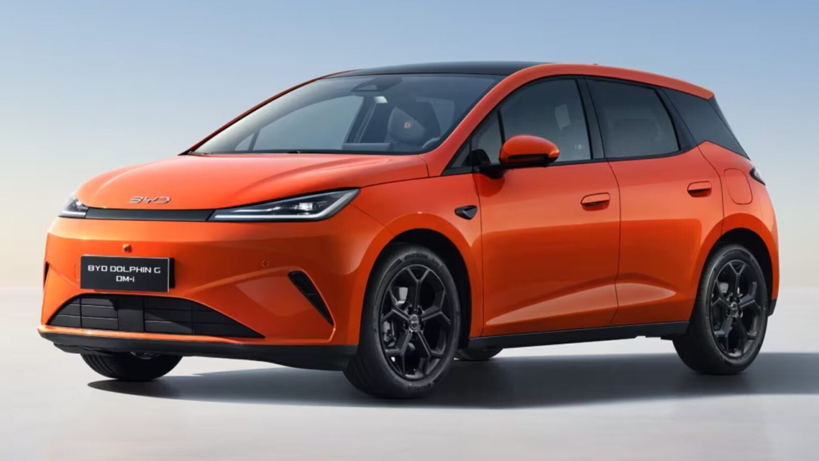BYD rekorlarını kırıyor ve Clio ve 208'i yenmek için 24.000 €'luk bir plug-in hibrit şehir otomobili hazırlıyor!