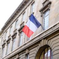 Drapeau France Francais Batiment