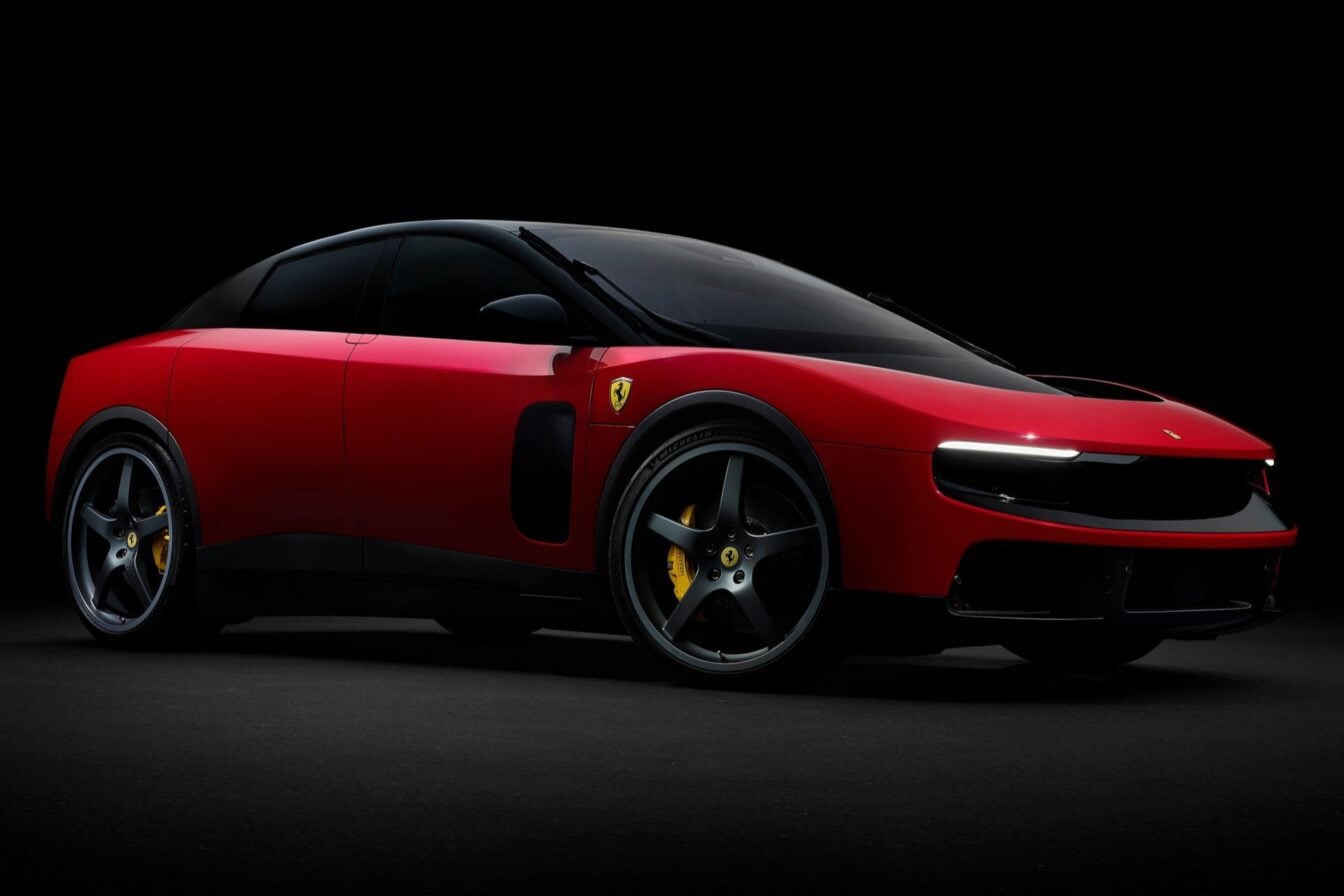 Cette Ferrari à 550 000 ¬ va être volontairement détruite (et c'est une grande première)