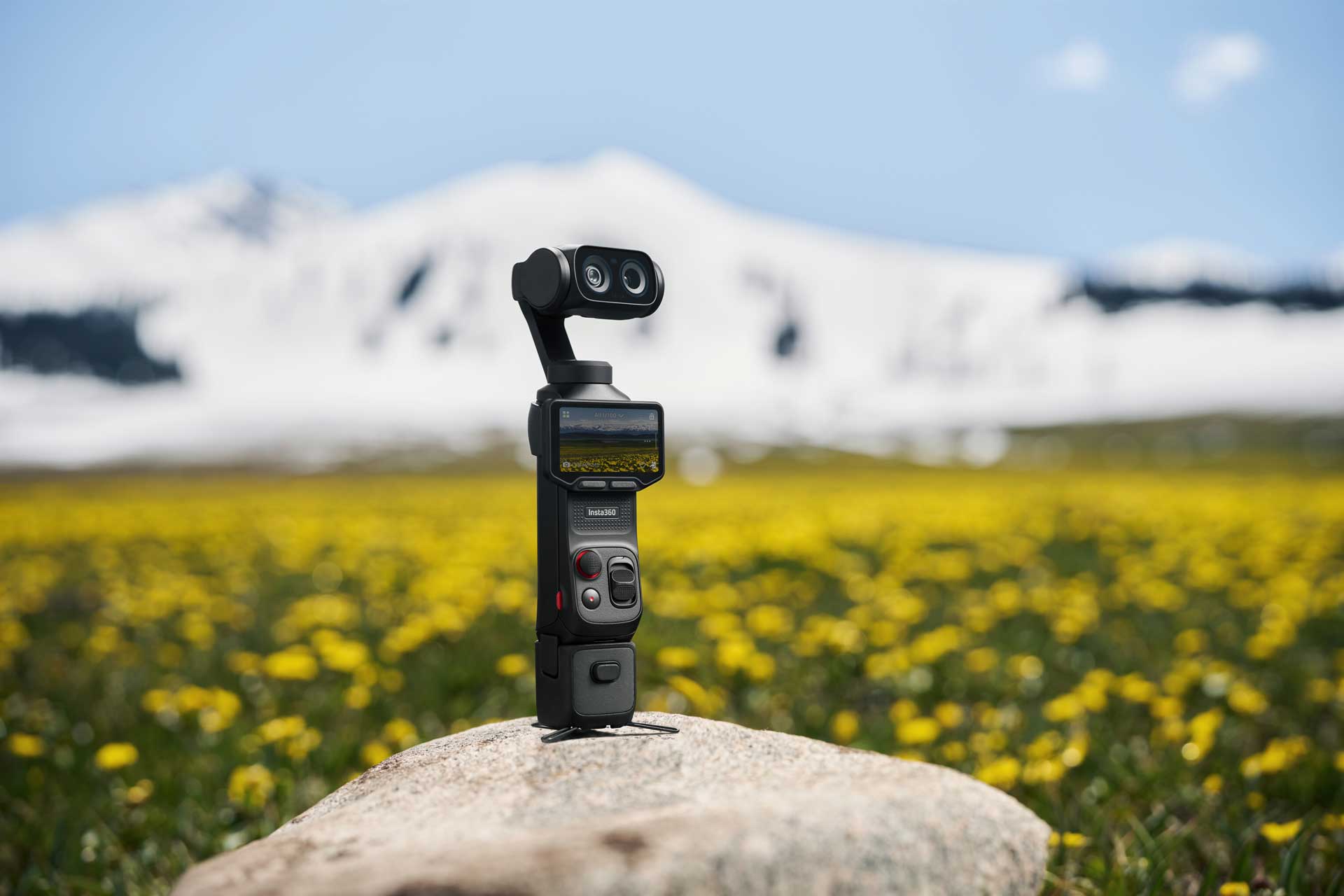 Insta360 Luna Ultra 2