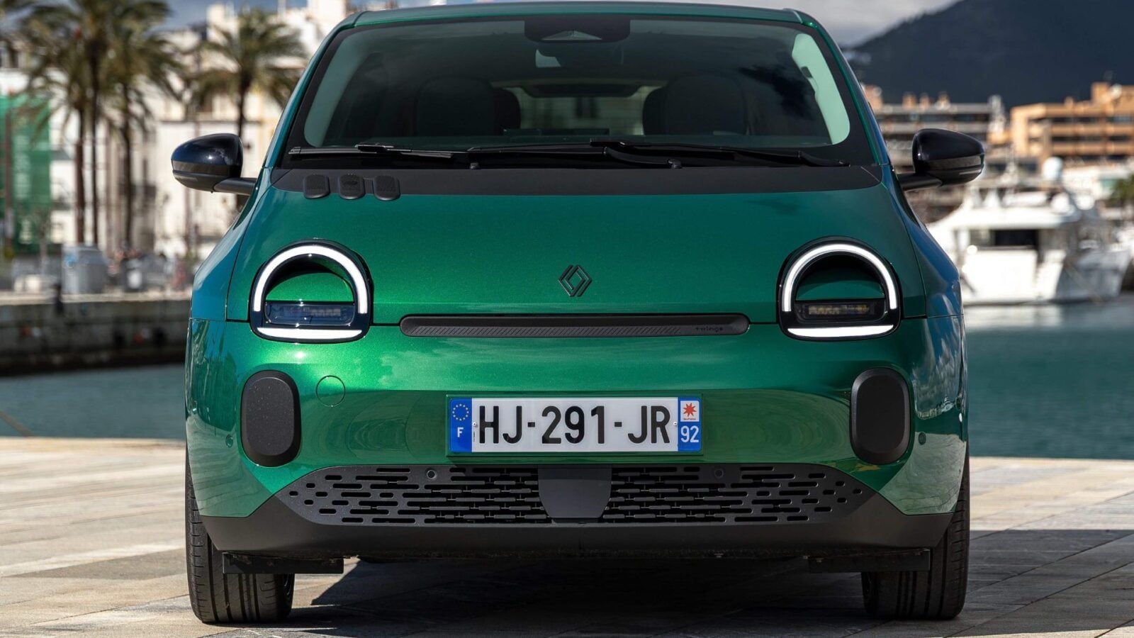 Renault fiyatlarını açıkladı, Twingo'ya kötü haber var!