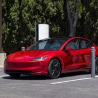 Tesla Supercharger (3)