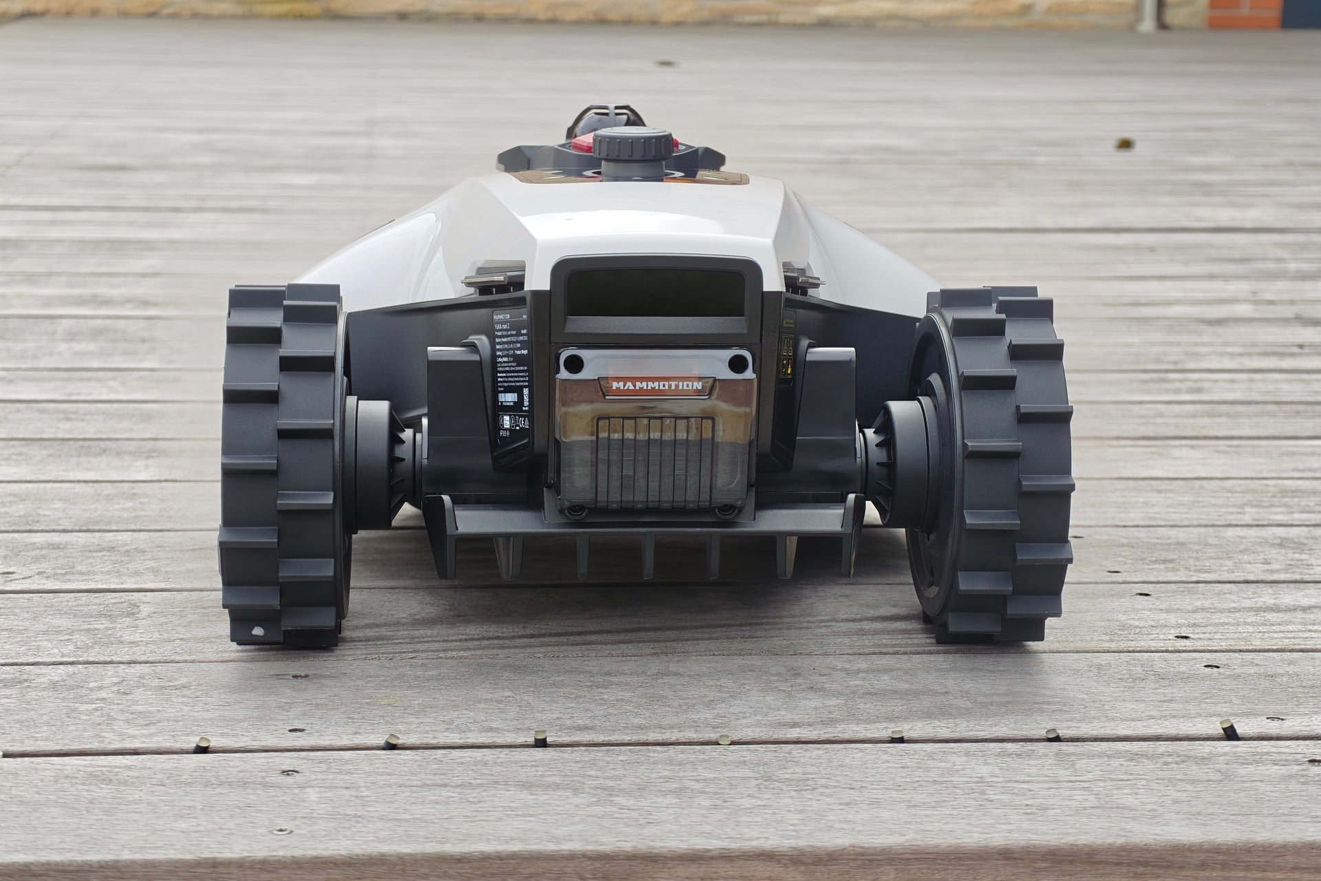 Test robot tondeuse Yuka Mini 2 1000 LiDAR motricité