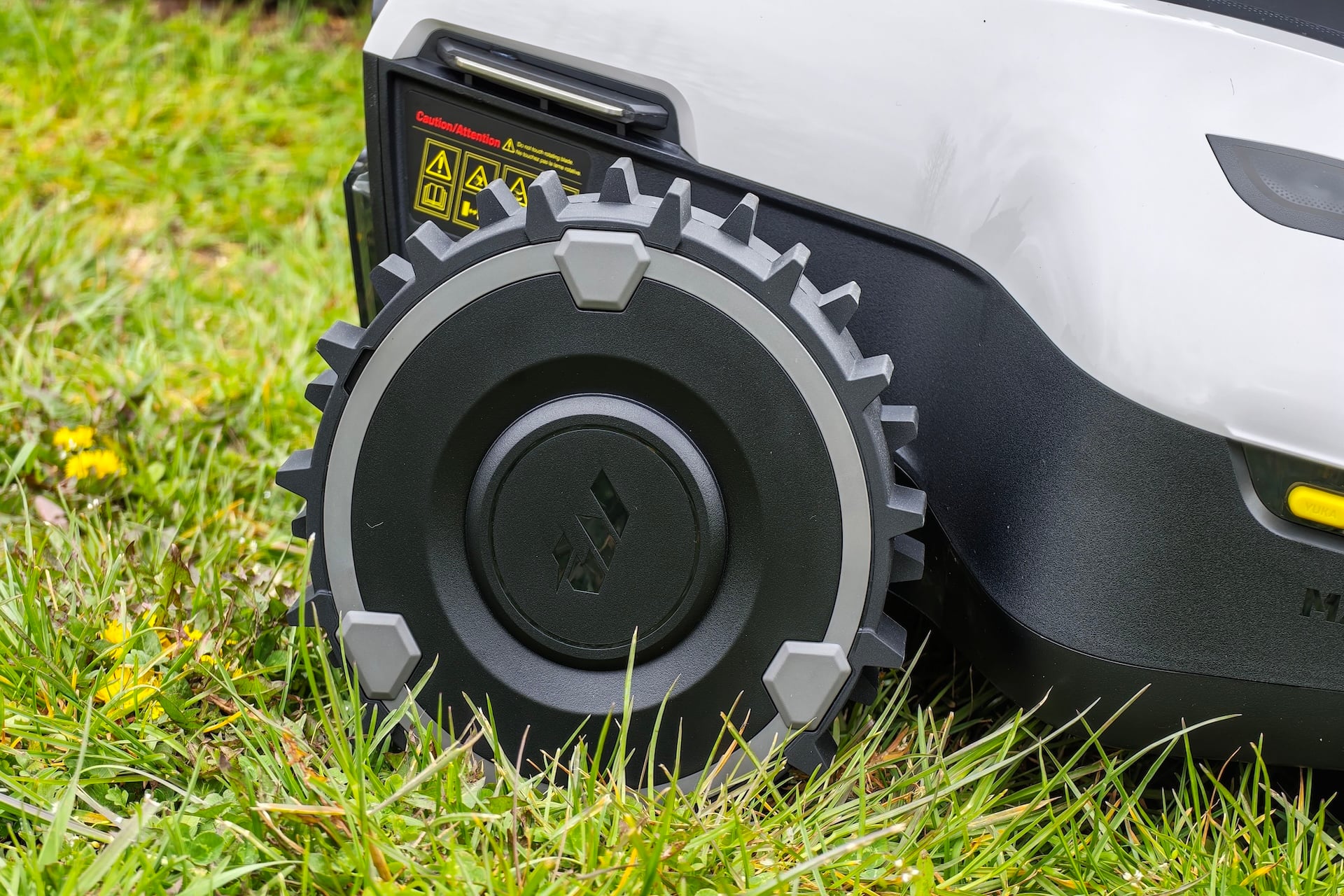 Test robot tondeuse Yuka Mini 2 1000 LiDAR pentes