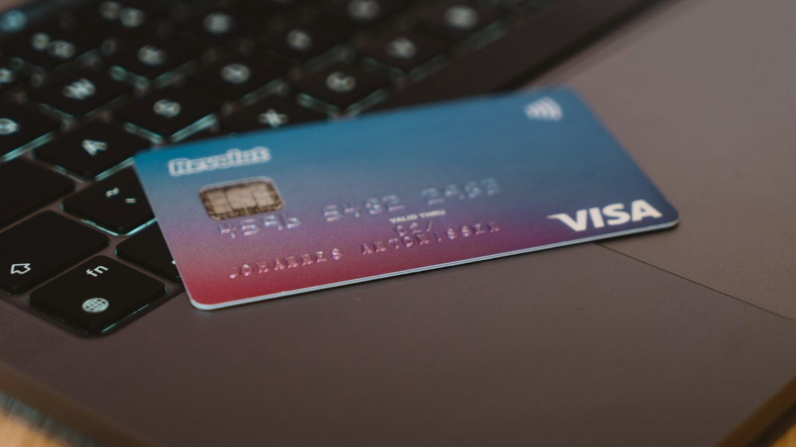 « Votre carte va être débitée de 1 000 € », n’appelez surtout pas ce numéro de téléphone, c'est une arnaque