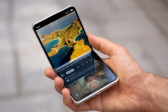 Samsung Galaxy Z Flip 8 Full