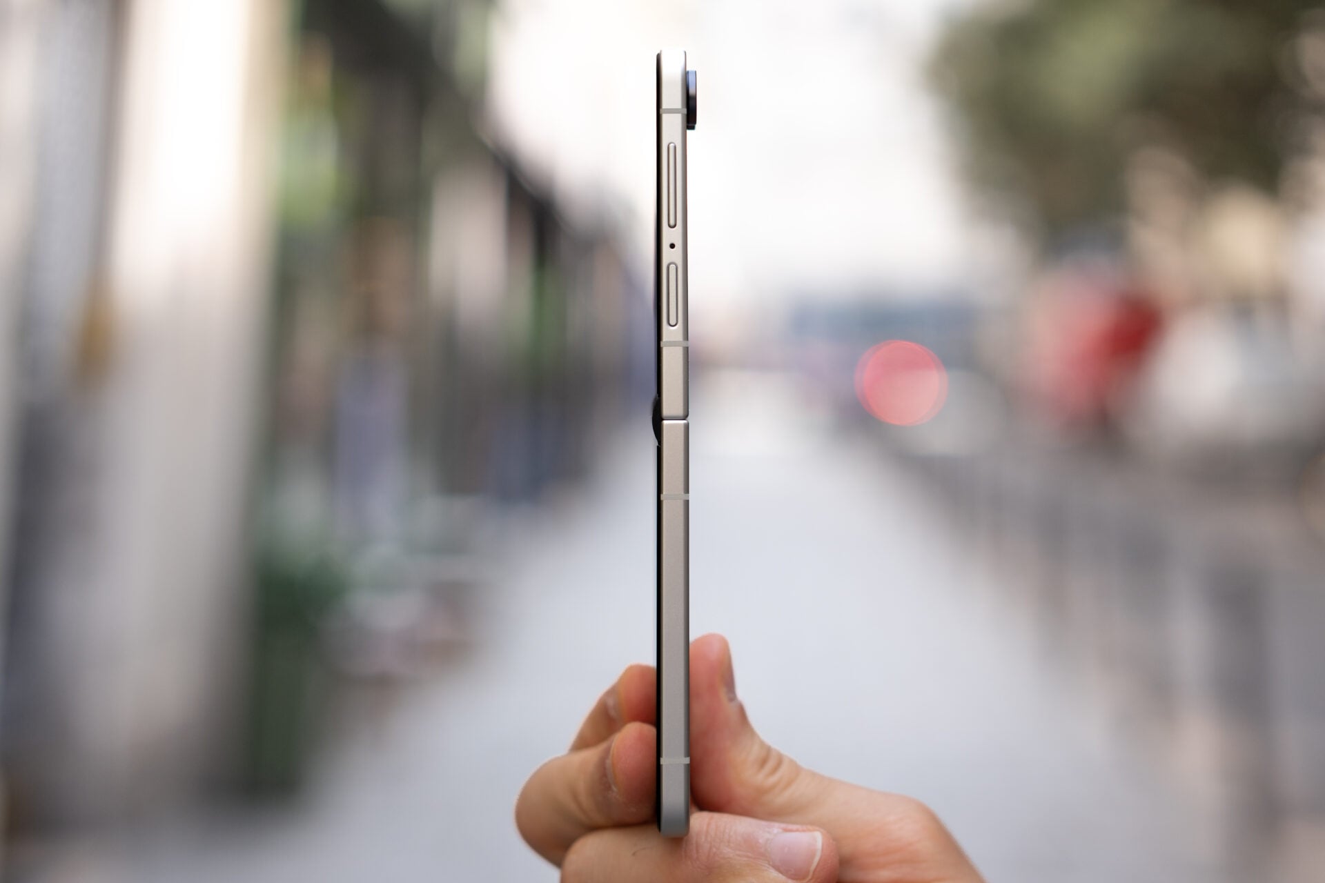 Samsung Galaxy Z Flip 8 Full